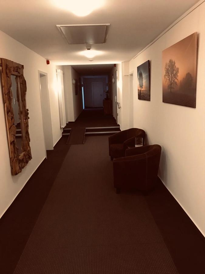 Zum Kaiserlichen Postamt Parchim Eksteriør billede